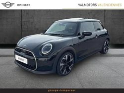 Noir Utilisé 2024 Mini Cooper Favoured Citadine | 31 990 € (Prix assez cher)