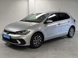 Reflet d'argent métallisé Utilisé 2025 VW Polo Edition Berline | 22 400 € (Prix juste)