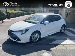 Blanc Utilisé 2019 Toyota Corolla Business Edition Berline | 17 990 € (Prix juste)