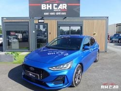 Bleu Utilisé 2022 Ford Focus ST-Line Berline | 14 990 € (Prix juste)