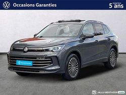 Gris Utilisé 2025 VW Tiguan Elegance SUV | 43 980 € (Prix cher)
