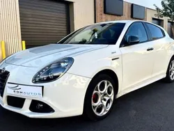 Blanc Utilisé 2014 Alfa Romeo Giulietta Sprint Citadine | 9 990 €