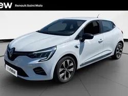 Blanc Utilisé 2022 Renault Clio V LIMITED Citadine | 15 890 € (Prix juste)