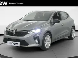 Gris Utilisé 2023 Renault Clio V Evolution Citadine | 14 690 € (Bon prix)
