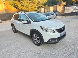 Blanc Utilisé 2017 Peugeot 2008 Allure SUV | 8 990 € (Bon prix)
