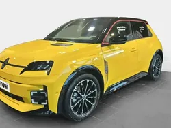 Jaune Nouvelle 2024 Renault R5 Iconic Citadine | 33 570 € (Prix juste)