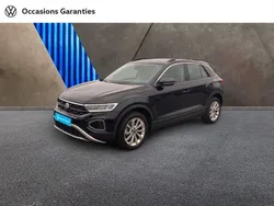 Noir Utilisé 2023 VW T-Roc Life SUV | 25 990 € (Prix juste)