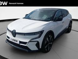 Blanc Occasion 2022 Renault Megane E-Tech Techno Berline | 22 790 € (Prix juste)