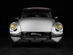 Beige Utilisé 1966 Citroën DS Berline | 79 900 €