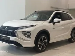 Blanc Nouvelle 2024 Mitsubishi Eclipse Cross Instyle SUV | 33 990 €