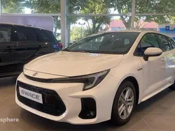 Blanc Nouvelle 2025 Suzuki Swace Break | 29 899 € (Prix assez cher)
