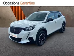 Utilisé 2023 Peugeot 2008 Allure SUV | 22 790 € (Prix juste)