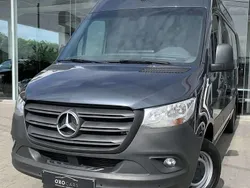 Gris Utilisé 2021 Mercedes Sprinter Van | 32 490 €