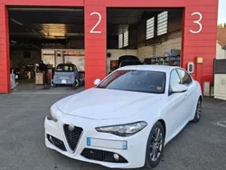 Utilisé 2017 Alfa Romeo Giulia Lusso Berline | 15 000 € (Prix juste)
