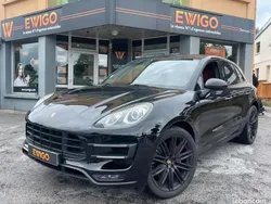 Noir Utilisé 2015 Porsche Macan Turbo SUV | 37 990 € (Prix assez cher)