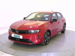 Rouge Occasion 2024 Opel Astra Berline | 23 490 € (Prix juste)