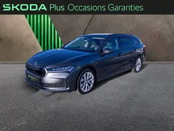 Gris graphite métallisée Nouvelle 2024 Skoda Superb Selection Break | 38 900 € (Super prix)