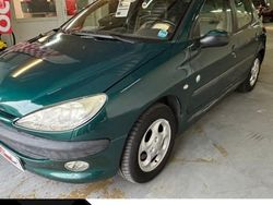 Utilisé 2001 Peugeot 206 Roland Garros Citadine | 4 999 €