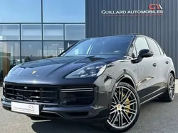Noir Utilisé 2019 Porsche Cayenne Turbo S SUV | 89 900 €