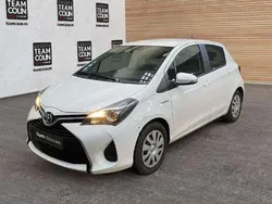 Utilisé 2015 Toyota Yaris Hybrid Berline | 11 990 € (Prix juste)
