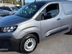 Gris Nouvelle 2025 Peugeot Partner S Van | 26 999 €