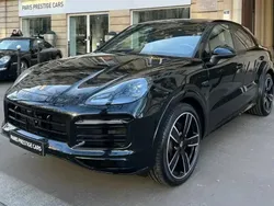Noir Utilisé 2023 Porsche Cayenne SUV | 104 900 € (Prix assez cher)