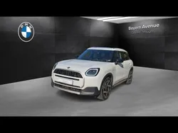 Argente Utilisé 2024 Mini Countryman Favoured SUV | 40 500 € (Prix juste)
