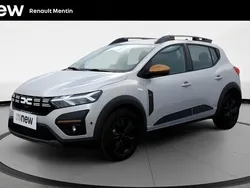 Gris Utilisé 2024 Dacia Sandero Citadine | 17 299 € (Prix juste)