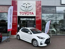 Utilisé 2022 Toyota Yaris Hybrid Berline | 17 890 € (Bon prix)