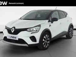 Blanc Utilisé 2024 Renault Captur Evolution SUV | 18 580 € (Prix juste)