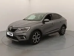 Gris Utilisé 2023 Renault Arkana Techno SUV | 19 799 € (Prix juste)
