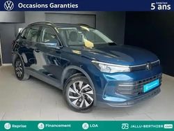 Nightshade blue métallisée Utilisé 2024 VW Tiguan Life SUV | 40 780 €