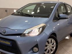 Occasion 2013 Toyota Yaris Hybrid Business Edition Citadine | 9 990 € (Prix juste)