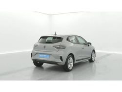 Gris Utilisé 2023 Renault Clio V Evolution Citadine | 15 990 € (Prix juste)
