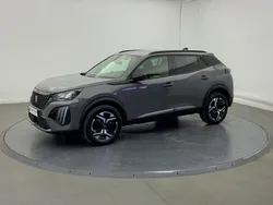 Gris Utilisé 2024 Peugeot 2008 Allure SUV | 20 490 € (Prix juste)