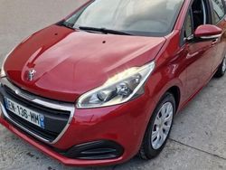 Rouge Occasion 2017 Peugeot 208 Citadine | 6 450 € (Prix juste)