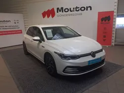 Bleu Utilisé 2024 VW Golf VIII Berline | 32 200 € (Prix assez cher)