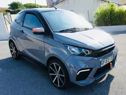 Gris Utilisé 2023 Aixam Coupe Coupé | 13 900 €