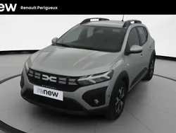 Gris Utilisé 2024 Dacia Sandero Expression Citadine | 18 490 € (Prix assez cher)