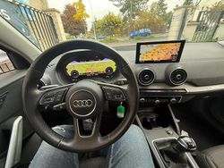 Gris Utilisé 2023 Audi Q2 Business SUV | 14 500 € (Super prix)