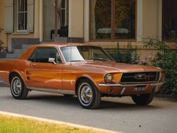 Orange Utilisé 1967 Ford Mustang Coupé | 44 950 €