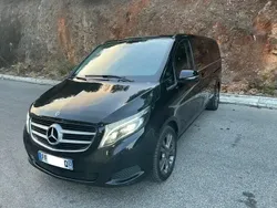 Noir Utilisé 2019 Mercedes V220 Avantgarde Edition Monospace | 48 000 € (Bon prix)