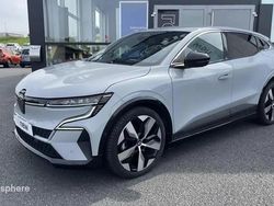 Gris Occasion 2023 Renault Mégane Techno SUV | 26 299 € (Prix juste)