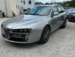 Gris Utilisé 2011 Alfa Romeo 159 Break | 8 500 €