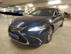 Bleu Utilisé 2021 Lexus ES300 Berline | 27 900 €