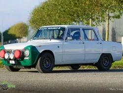 Blanc Utilisé 1972 Alfa Romeo Giulia 1300 Super Berline | 29 500 €