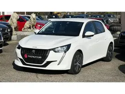 Blanc Utilisé 2020 Peugeot 208 Active Citadine | 13 490 € (Prix assez cher)