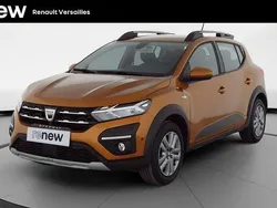 Orange Utilisé 2022 Dacia Sandero Comfort Citadine | 14 190 € (Prix juste)