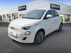 Blanc Utilisé 2023 Fiat 500e Citadine | 12 990 € (Prix juste)