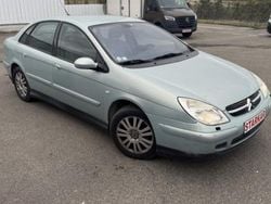 Vert Occasion 2004 Citroën C5 Exclusive Berline | 2 990 €